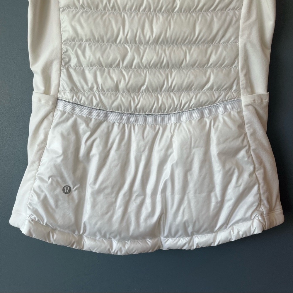 Lululemon Down For A Run Vest II - Picture 6 of 11